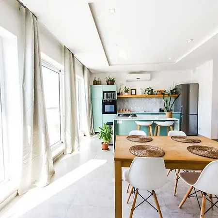 Sunny Swieqi Hideaway St. Julian's